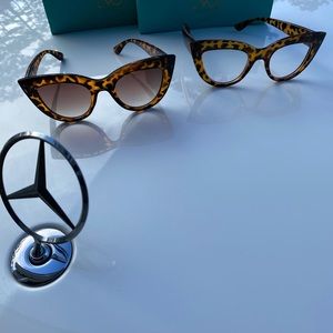 Shaded leopard frames